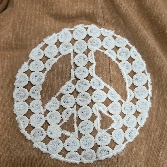 Umgee Peace Lace Applique Mineral Wash Wide Leg Pants-Size Large - Picture 9 of 16